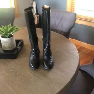 Tory Burch boots